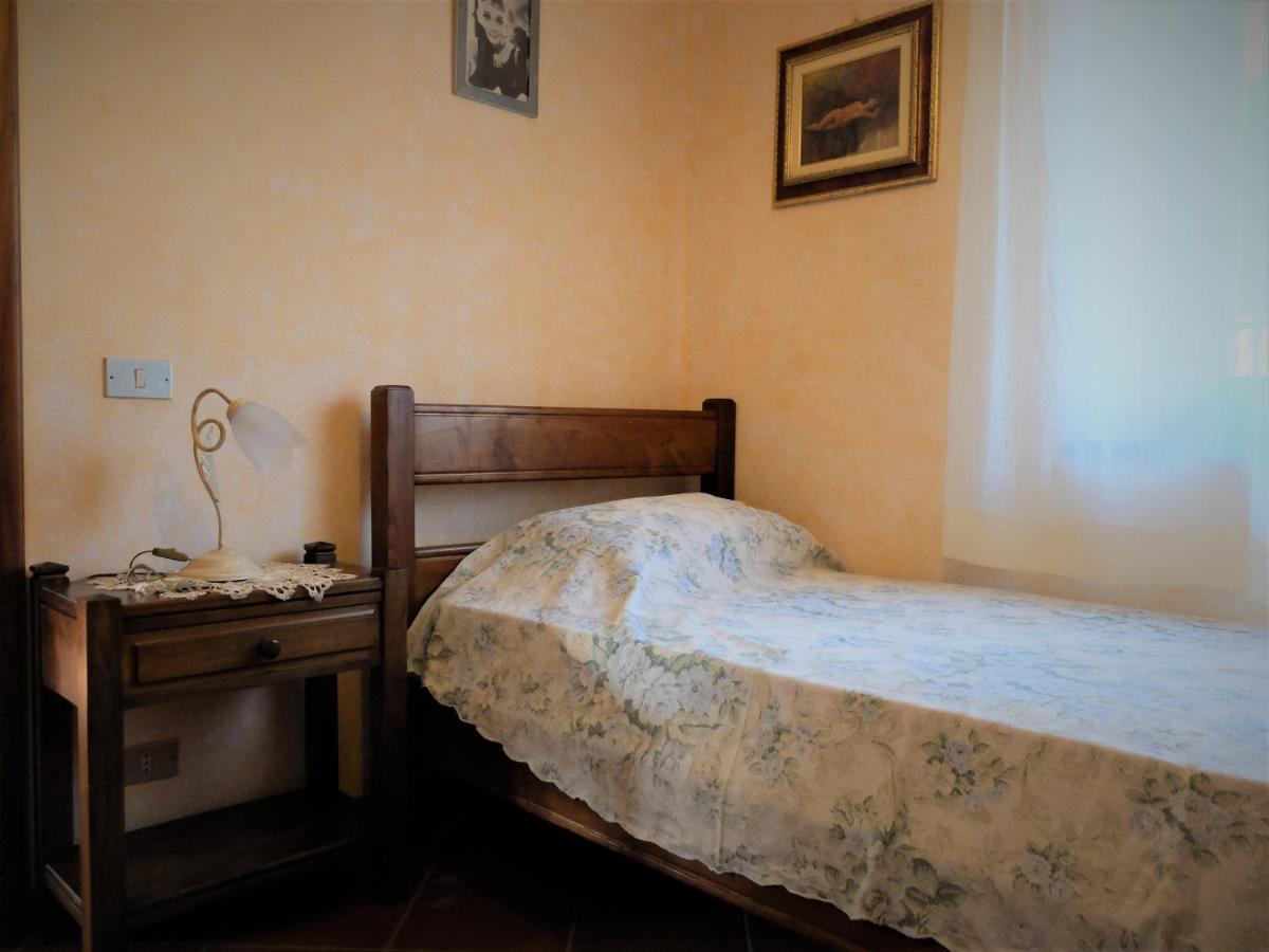 La Cheta Villa Monsagrati ภายนอก รูปภาพ